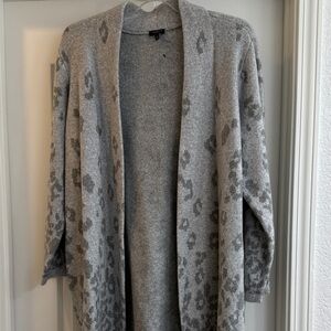 Ombré Gray Leopard Women's Open Front Cardigan NWOT